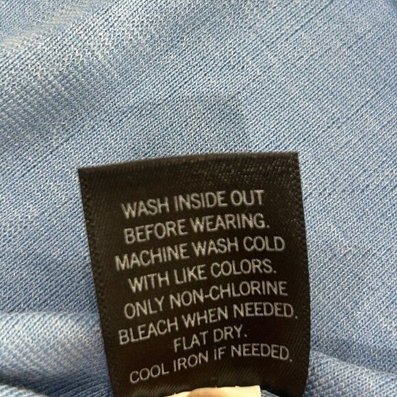 Simply Vera Vera Wang Top Women’s Size Small Color Blue Leopard Print Pattern - Picture 10 of 10